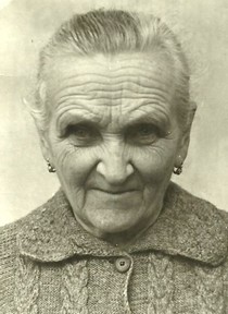 id. Hubai Istvánné 1954-ben